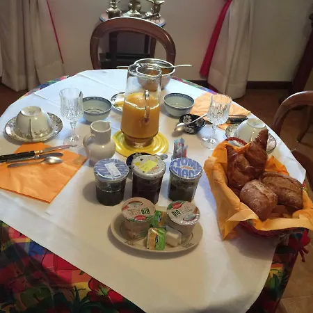 La Roseraie Guest house Ovar
